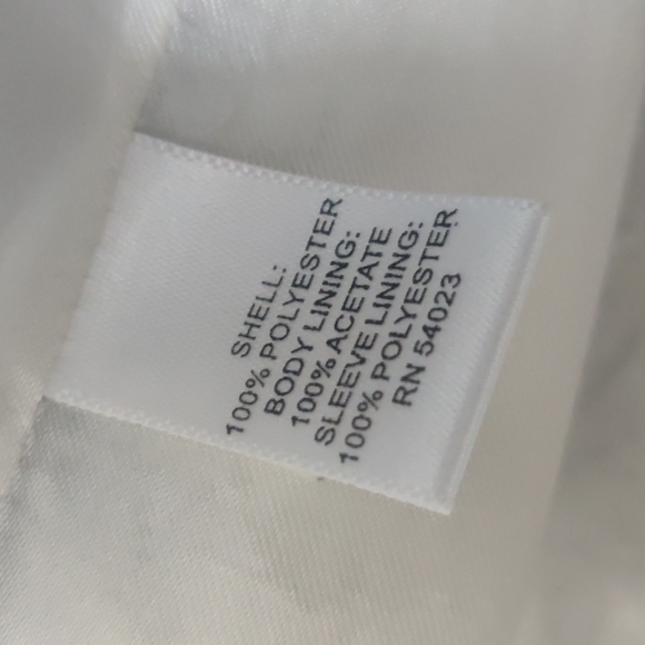 Banana republic raincoat - Picture 7 of 7